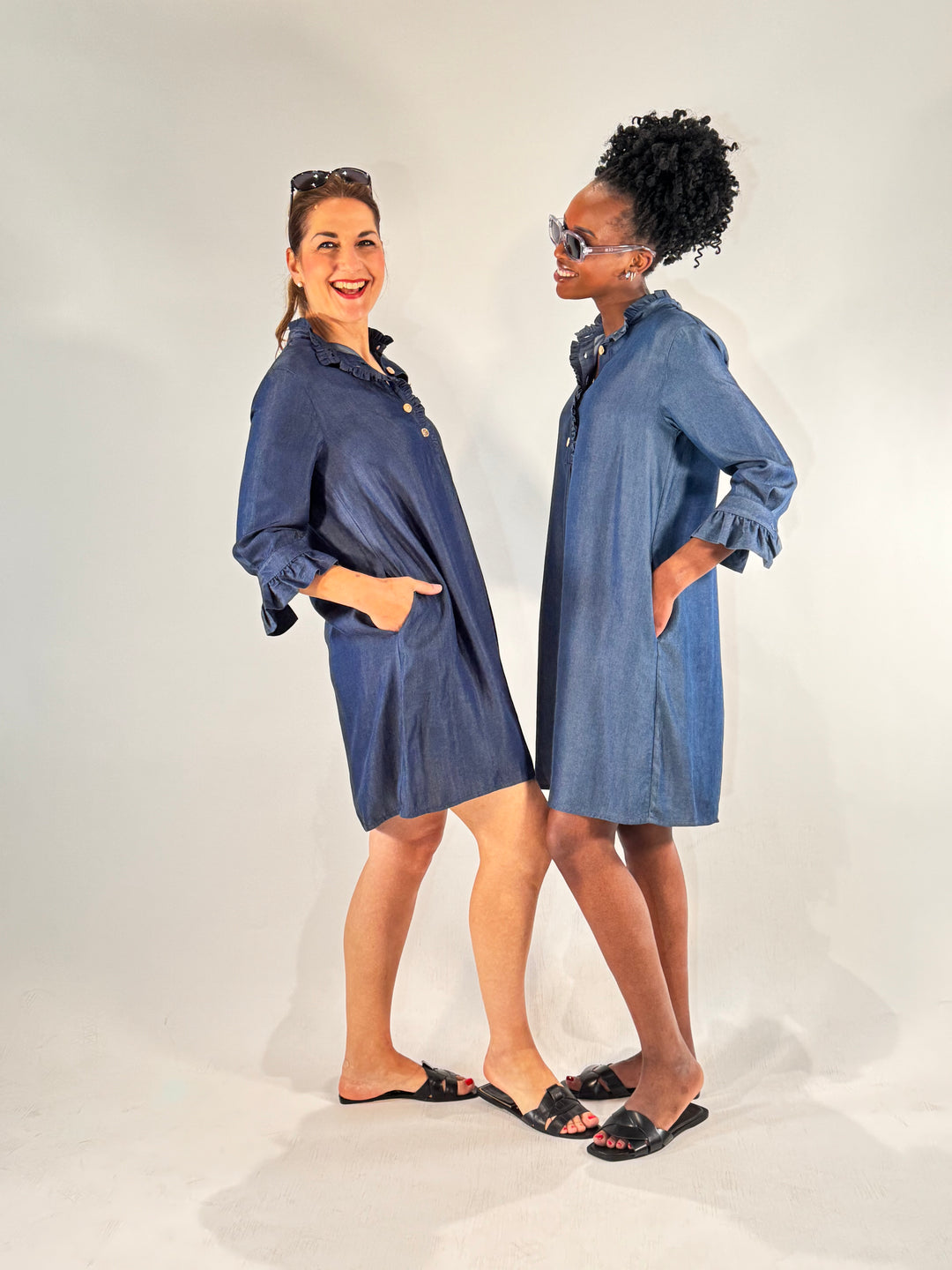 Jeanskleid mit Rüschen