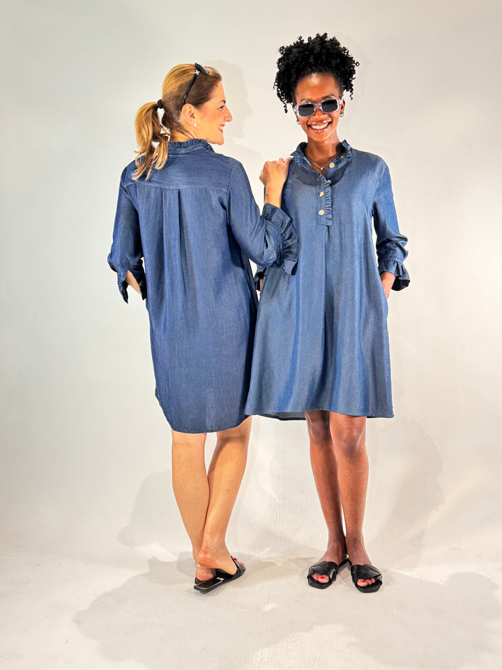 Jeanskleid mit Rüschen