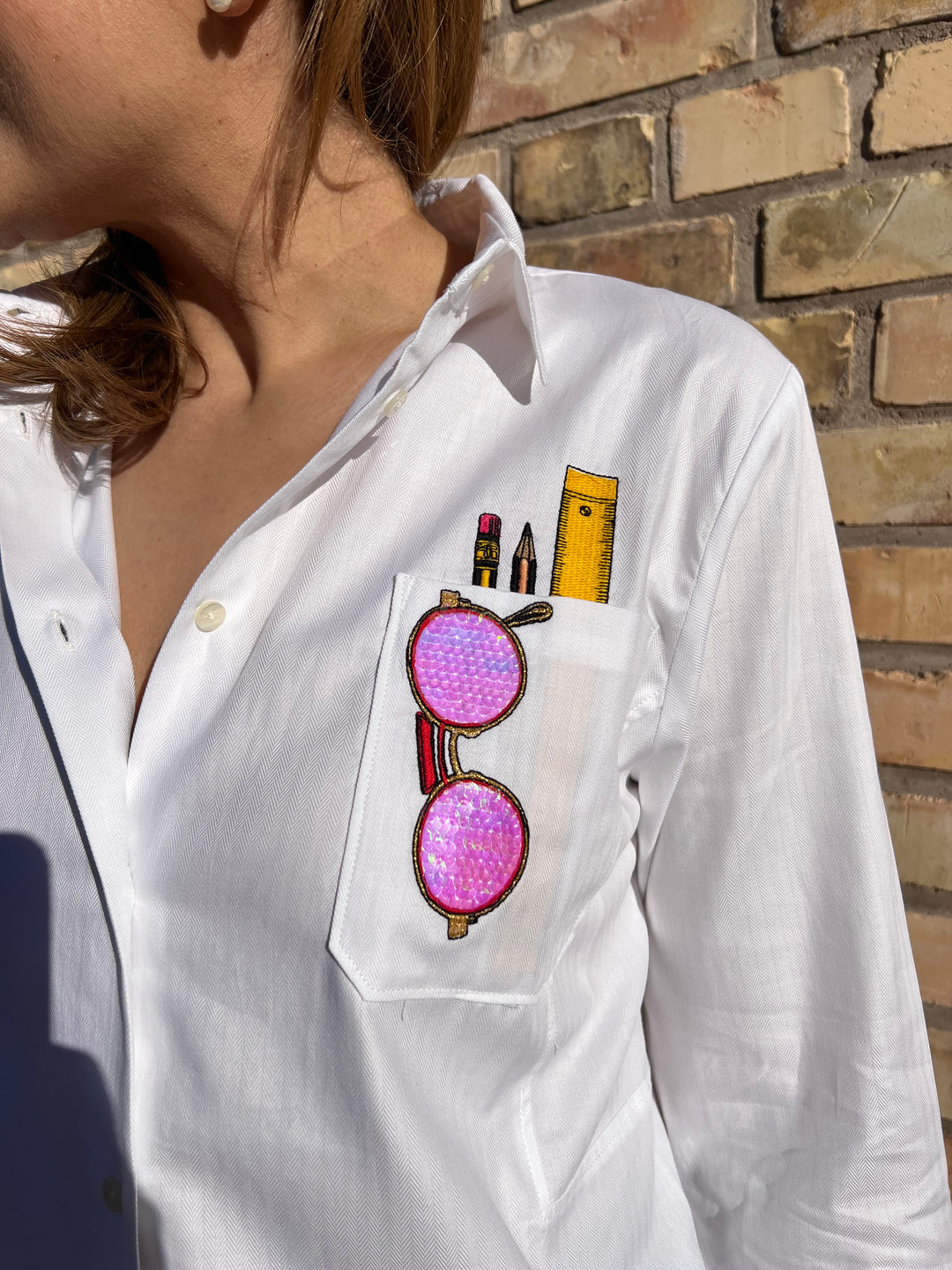 Bluse mit besticktem Brillen Style