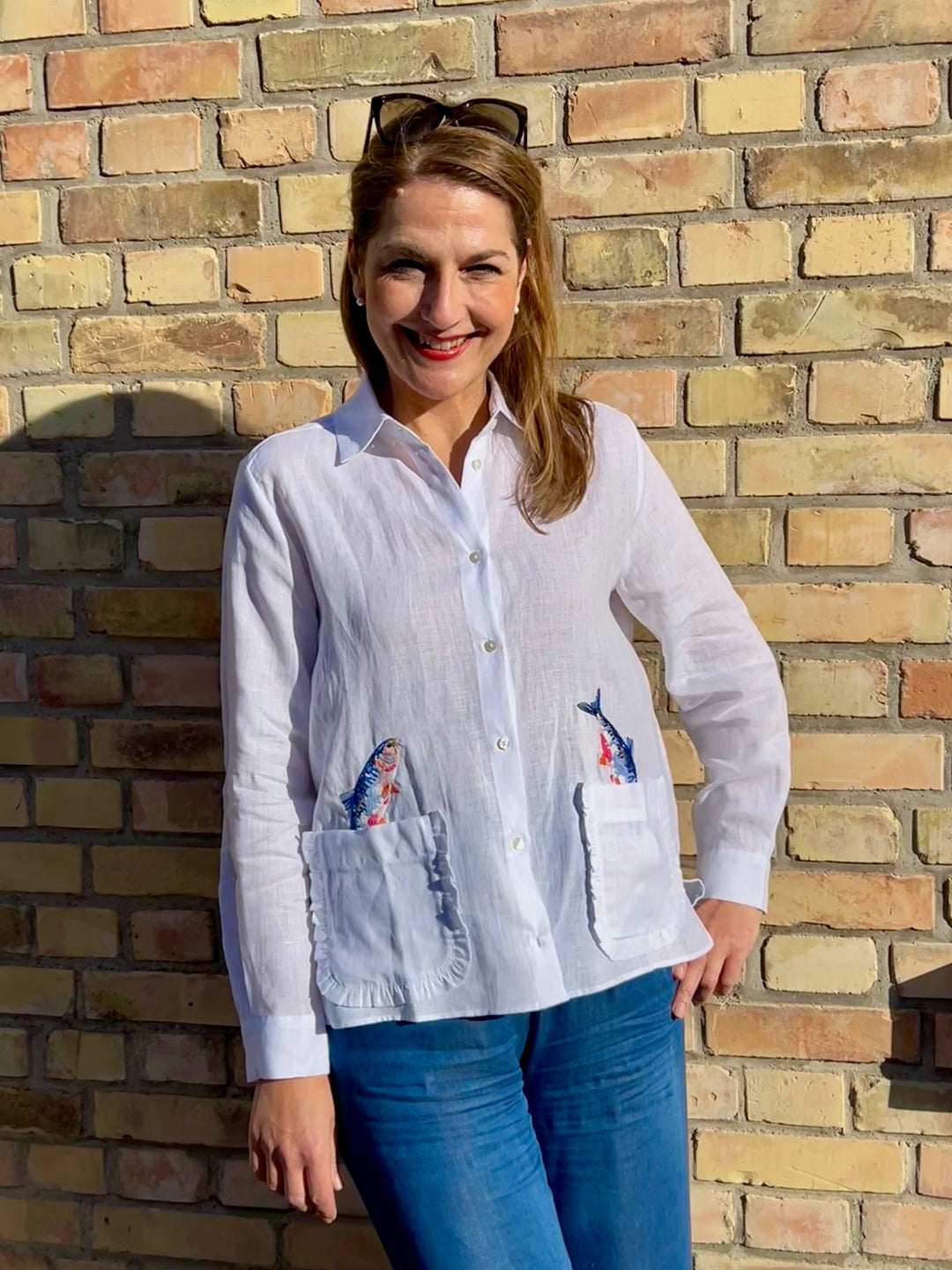 Leinenbluse mit Stickerein im Fish-Design