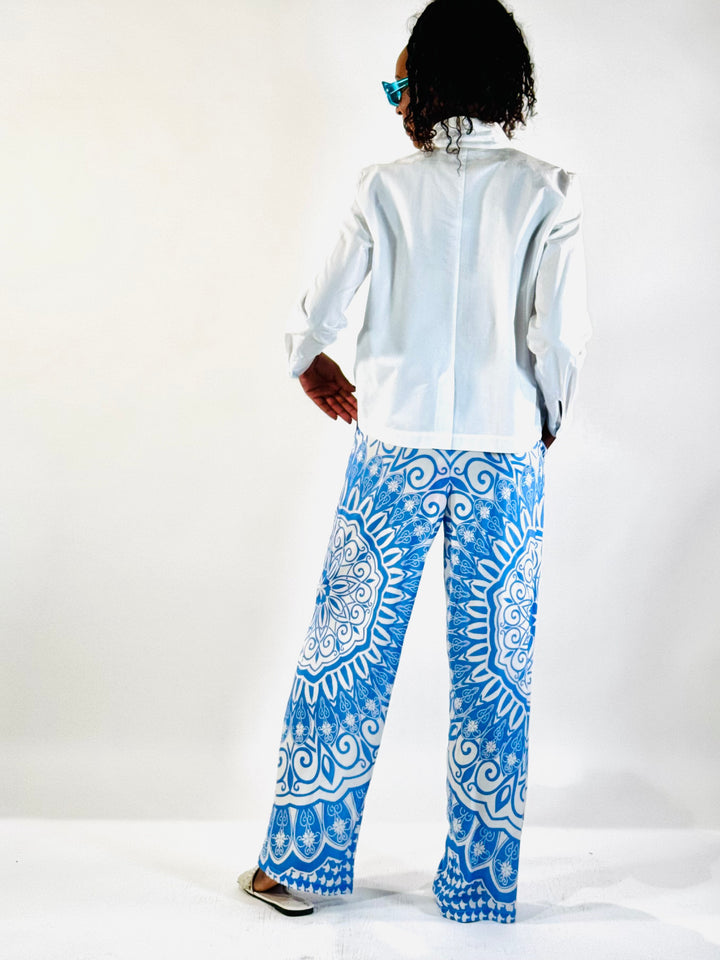 Leichte Sommerhose im Allover-Print