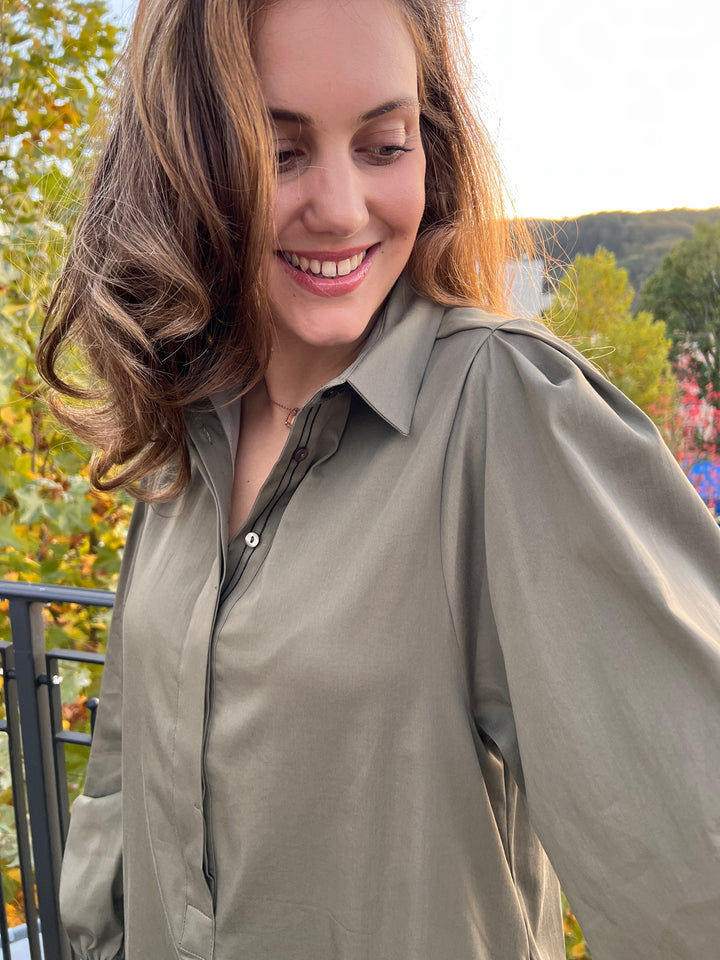 Raff Details,  Hemdblusenkleid mit Puffarmdetails